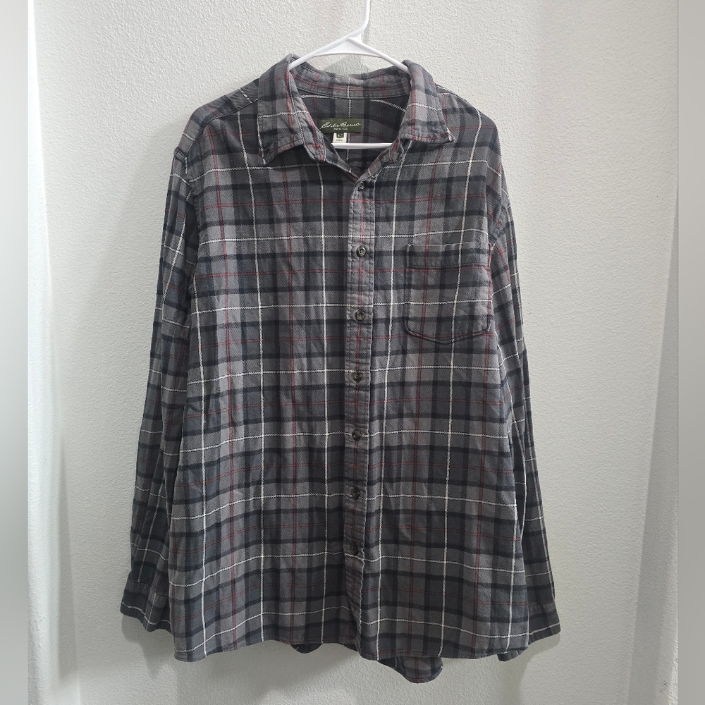 Eddie Bauer planned button up shirt grey, red and black size XLT